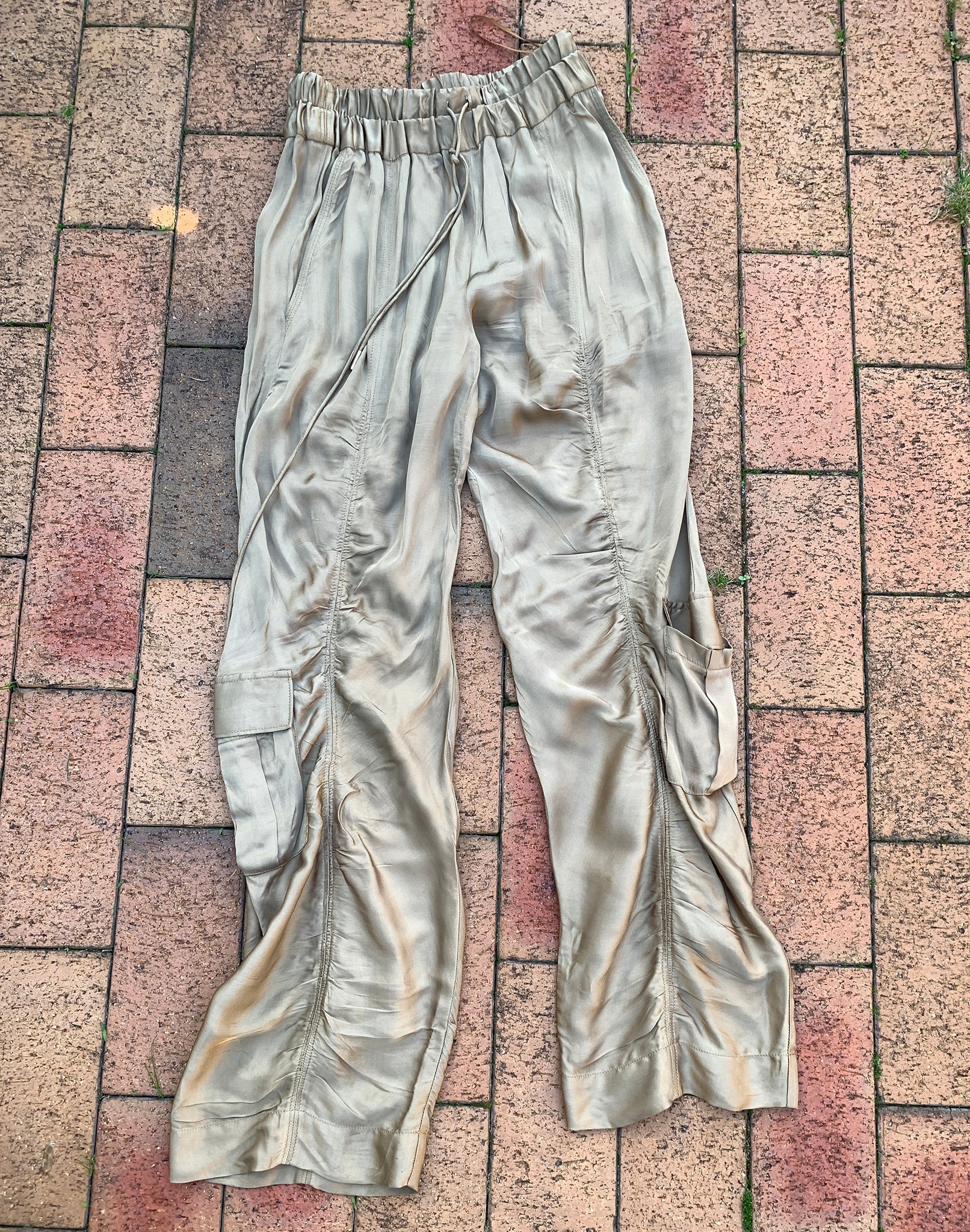 Vintage Y2K Style Parachute Cargo Pants Manning Cartell Size XS/S –  KittenVintage